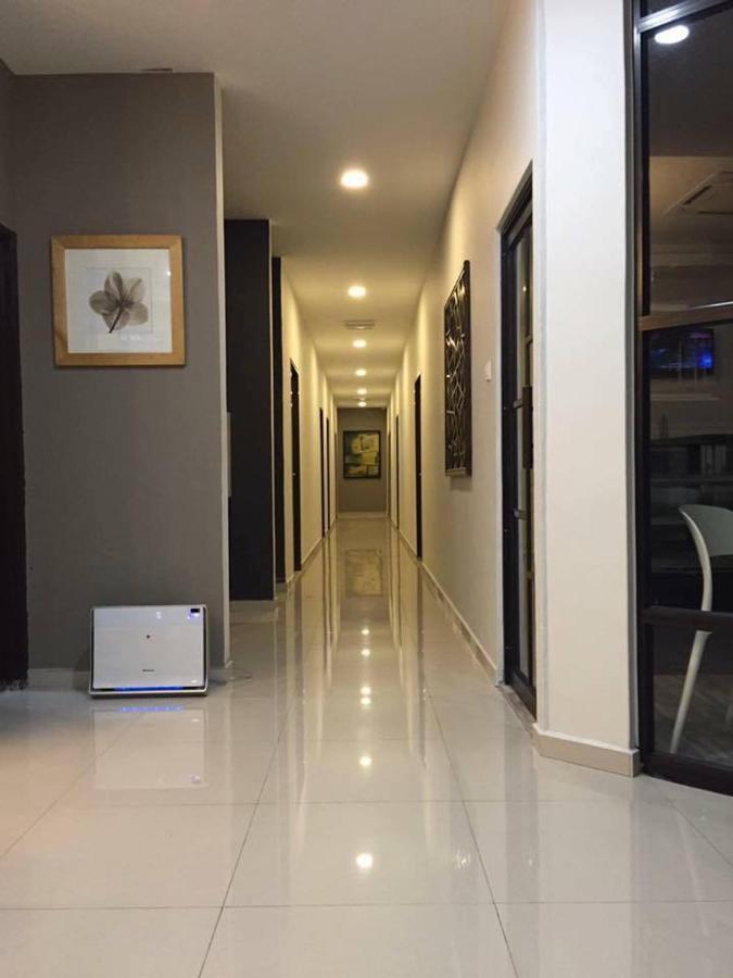 Senrose Hotel Kuantan Esterno foto