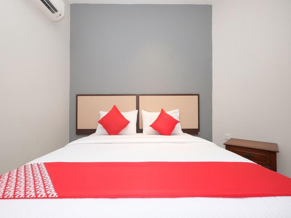 Senrose Hotel Kuantan Esterno foto